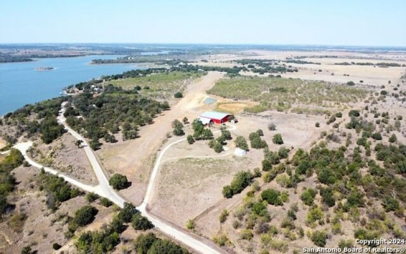 460 Eastside Lake, Graham, TX 76450, ,Commercial Sale,En Venta,460 Eastside Lake,1818166