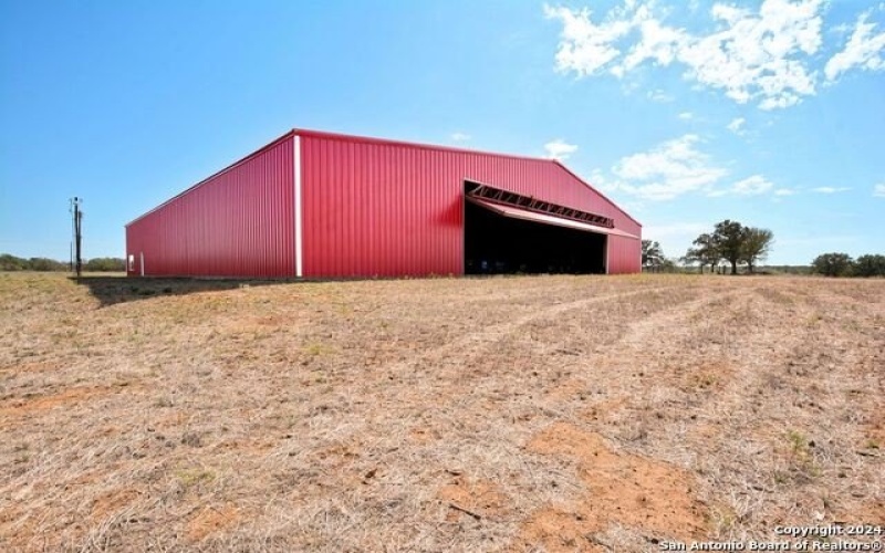 460 Eastside Lake, Graham, TX 76450, ,Commercial Sale,En Venta,460 Eastside Lake,1818166