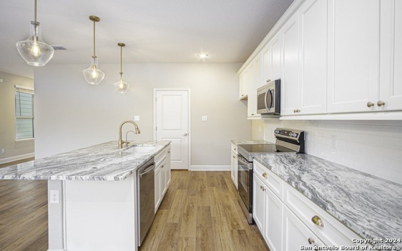 9007 SUMMERWOOD BEND, San Antonio, TX 78254, 3 Bedrooms Bedrooms, ,2 BathroomsBathrooms,Residential,For Sale,9007 SUMMERWOOD BEND,1818446