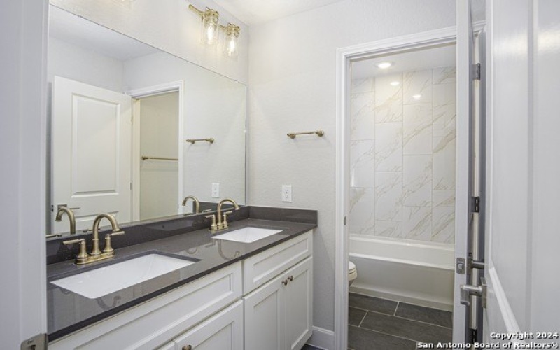 9007 SUMMERWOOD BEND, San Antonio, TX 78254, 3 Bedrooms Bedrooms, ,2 BathroomsBathrooms,Residential,For Sale,9007 SUMMERWOOD BEND,1818446