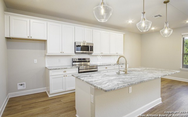 9007 SUMMERWOOD BEND, San Antonio, TX 78254, 3 Bedrooms Bedrooms, ,2 BathroomsBathrooms,Residential,For Sale,9007 SUMMERWOOD BEND,1818446