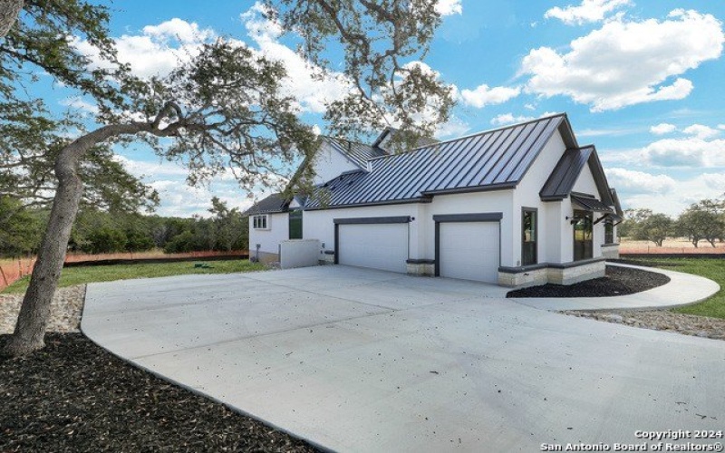 673 Annabelle Avenue, Bulverde, TX 78163, 3 Bedrooms Bedrooms, ,3 BathroomsBathrooms,Residential,For Sale,673 Annabelle Avenue,1818830