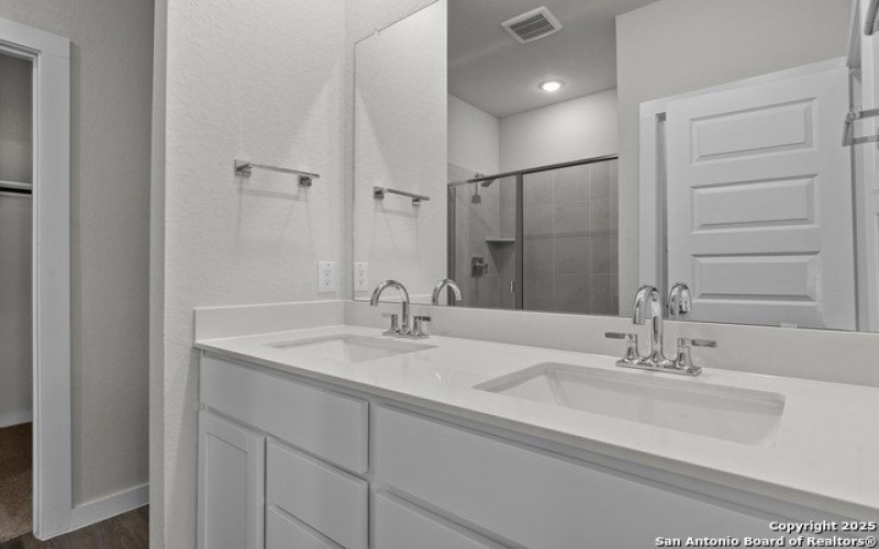 14706 Emerio Drive, San Antonio, TX 78253, 4 Habitaciones Habitaciones , ,2 BañosBaños,Residential,En Venta,14706 Emerio Drive,1819064