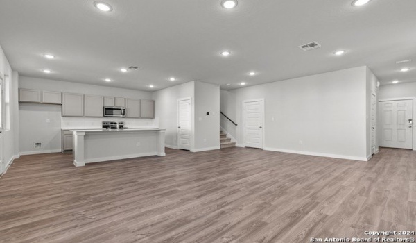 10719 Gilmore Garden, San Antonio, TX 78109, 3 Habitaciones Habitaciones , ,2 BañosBaños,Residential,En Venta,10719 Gilmore Garden,1819072