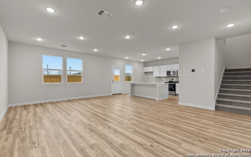 2559 RAMBO DRIVE, San Antonio, TX 78224, 3 Habitaciones Habitaciones , ,2 BañosBaños,Residential,En Venta,2559 RAMBO DRIVE,1819085