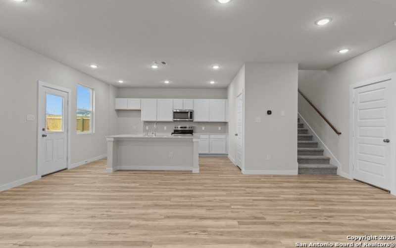 2559 RAMBO DRIVE, San Antonio, TX 78224, 3 Habitaciones Habitaciones , ,2 BañosBaños,Residential,En Venta,2559 RAMBO DRIVE,1819085