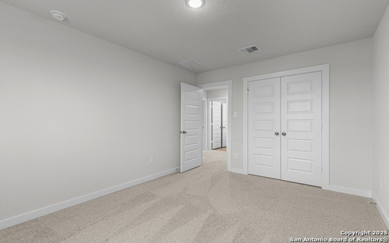 2558 RAMBO DRIVE, San Antonio, TX 78224, 4 Habitaciones Habitaciones , ,2 BañosBaños,Residential,En Venta,2558 RAMBO DRIVE,1819087
