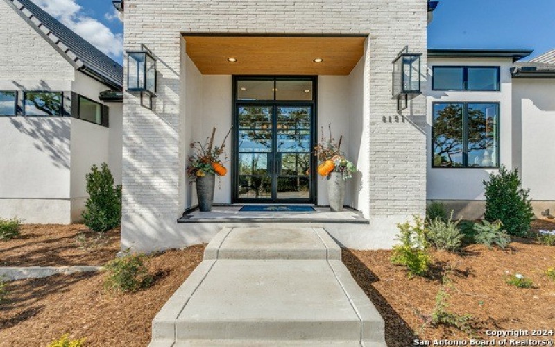 8191 Blue Oak Way, San Antonio, TX 78266, 3 Bedrooms Bedrooms, ,3 BathroomsBathrooms,Residential,For Sale,8191 Blue Oak Way,1819872