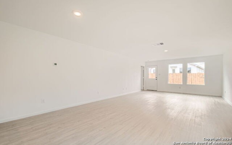 9126 Coronal Rings, San Antonio, TX 78252, 4 Bedrooms Bedrooms, ,2 BathroomsBathrooms,Residential Lease,For Rent,9126 Coronal Rings,1821597