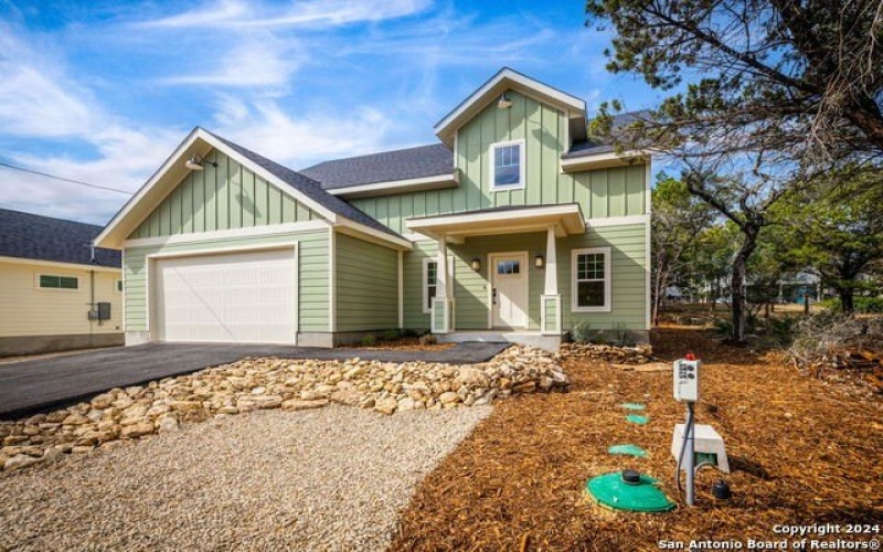 1672 Hillcrest Forest, Canyon Lake, TX 78133, 3 Bedrooms Bedrooms, ,2 BathroomsBathrooms,Residential,For Sale,1672 Hillcrest Forest,1821846