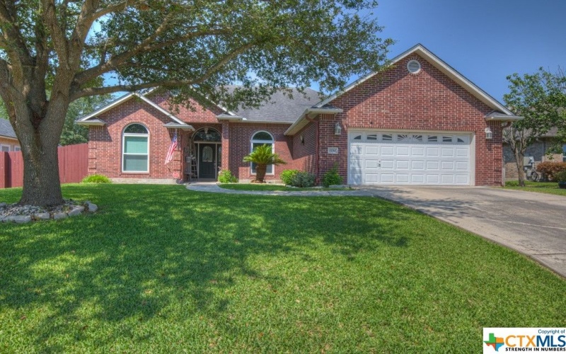 1234 elm, new braunfels, TX 78130, 3 Bedrooms Bedrooms, ,2 BathroomsBathrooms,Single Residential Unit,For Sale,elm,1018