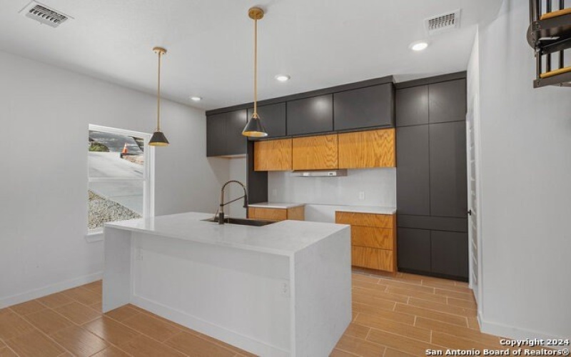 698 HILLCLIMB, Canyon Lake, TX 78133, 3 Bedrooms Bedrooms, ,2 BathroomsBathrooms,Residential,For Sale,698 HILLCLIMB,1822066