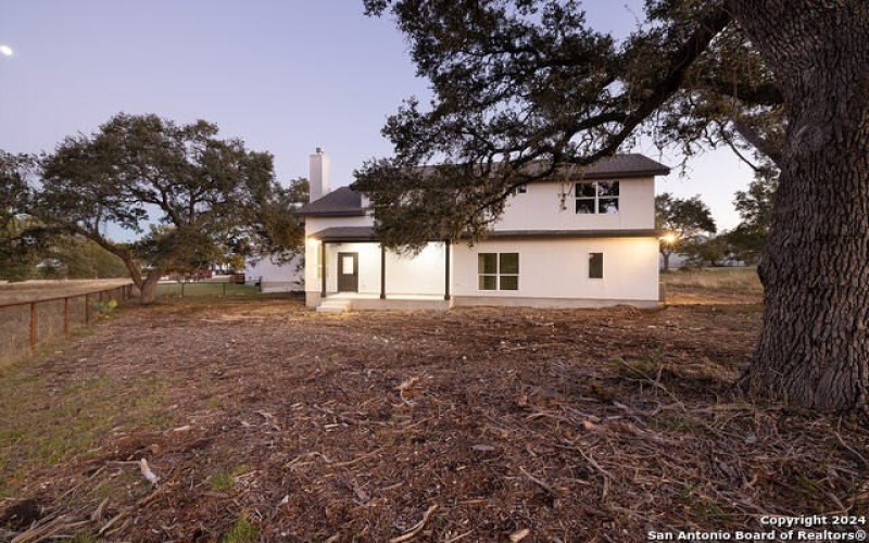 142 N Lon Price Dr, Blanco, TX 78606, 4 Bedrooms Bedrooms, ,2 BathroomsBathrooms,Residential,For Sale,142 N Lon Price Dr,1823870