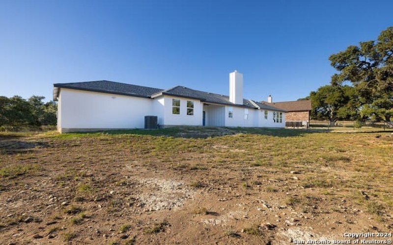 107 S Lon Price Dr, Blanco, TX 78606, 3 Bedrooms Bedrooms, ,2 BathroomsBathrooms,Residential,For Sale,107 S Lon Price Dr,1823874