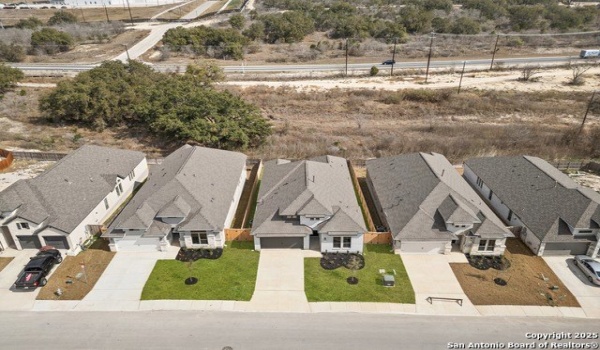 2612 Sueno Point, San Antonio, TX 78245, 3 Habitaciones Habitaciones , ,2 BañosBaños,Residential,En Venta,2612 Sueno Point,1823910