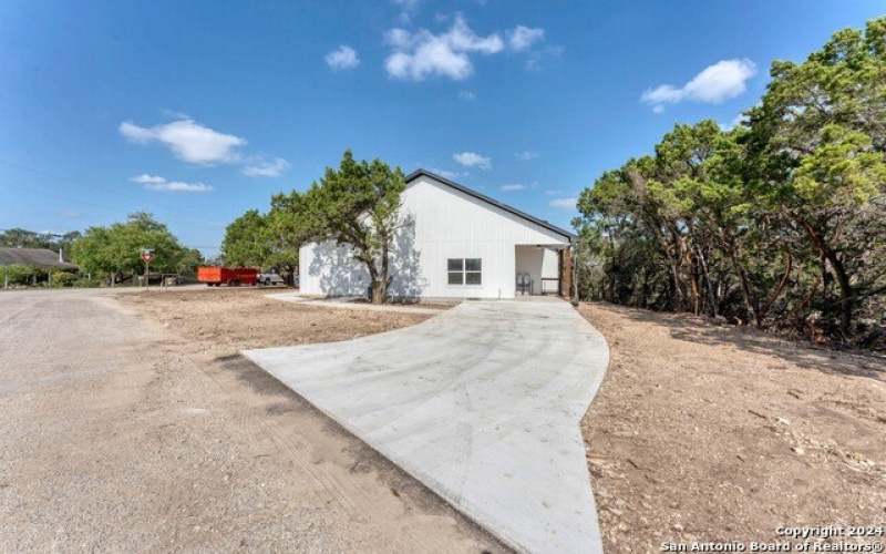 664 Rolling Hills, Canyon Lake, TX 78133, 3 Bedrooms Bedrooms, ,2 BathroomsBathrooms,Residential,For Sale,664 Rolling Hills,1824542