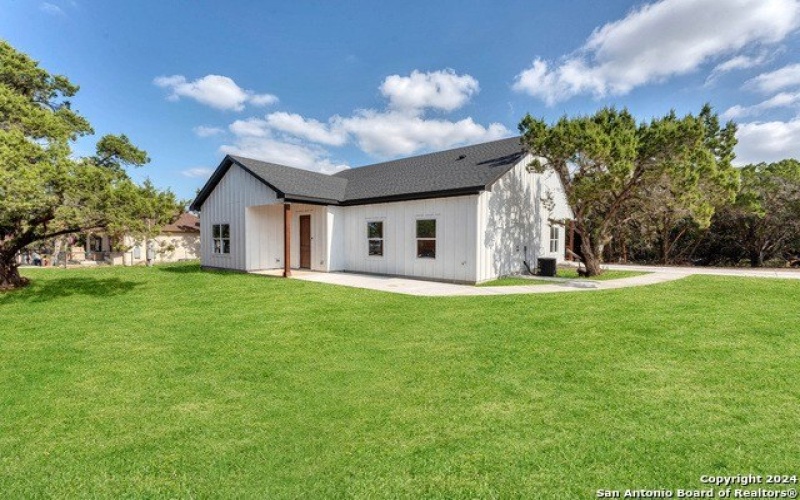 664 Rolling Hills, Canyon Lake, TX 78133, 3 Bedrooms Bedrooms, ,2 BathroomsBathrooms,Residential,For Sale,664 Rolling Hills,1824542