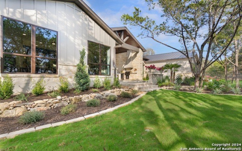 8170 BLUE OAK WAY, Garden Ridge, TX 78266, 4 Bedrooms Bedrooms, ,5 BathroomsBathrooms,Residential,For Sale,8170 BLUE OAK WAY,1824657