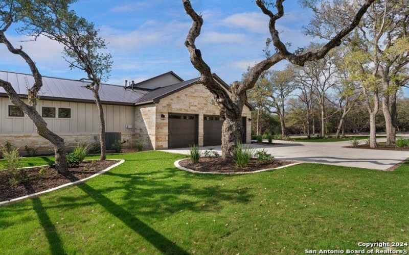 8170 BLUE OAK WAY, Garden Ridge, TX 78266, 4 Bedrooms Bedrooms, ,5 BathroomsBathrooms,Residential,For Sale,8170 BLUE OAK WAY,1824657