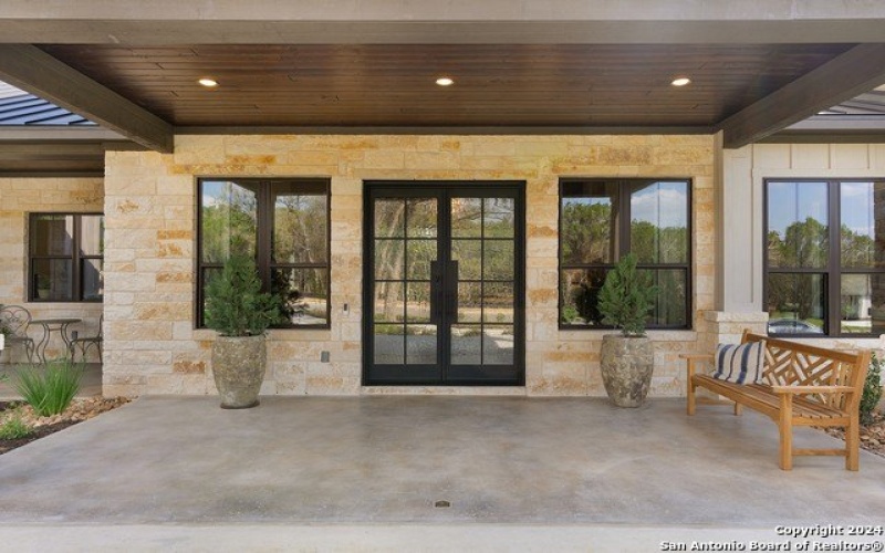 8170 BLUE OAK WAY, Garden Ridge, TX 78266, 4 Bedrooms Bedrooms, ,5 BathroomsBathrooms,Residential,For Sale,8170 BLUE OAK WAY,1824657