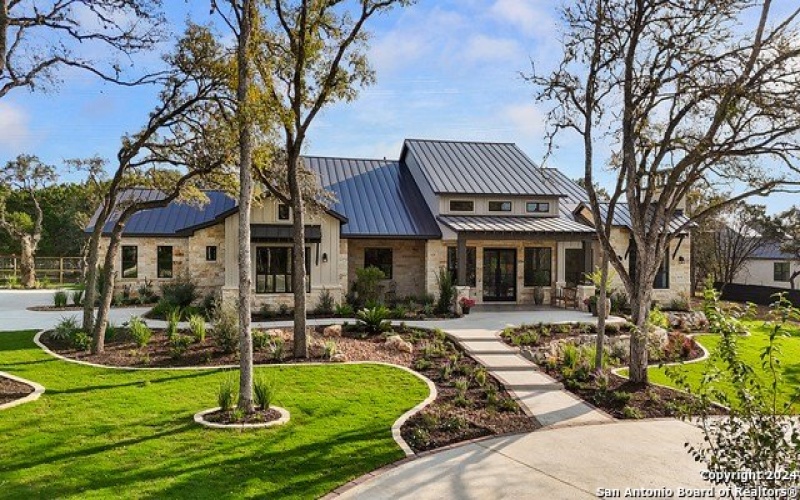 8170 BLUE OAK WAY, Garden Ridge, TX 78266, 4 Bedrooms Bedrooms, ,5 BathroomsBathrooms,Residential,For Sale,8170 BLUE OAK WAY,1824657