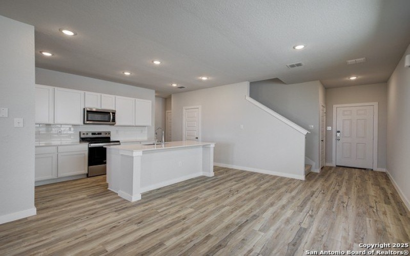 4750 Sahara Vlys, San Antonio, TX 78222, 4 Habitaciones Habitaciones , ,2 BañosBaños,Residential,En Venta,4750 Sahara Vlys,1825118