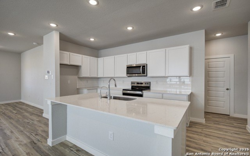 4750 Sahara Vlys, San Antonio, TX 78222, 4 Habitaciones Habitaciones , ,2 BañosBaños,Residential,En Venta,4750 Sahara Vlys,1825118