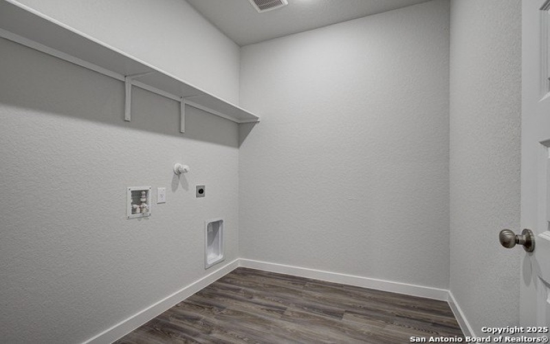 4746 Sahara Vlys, San Antonio, TX 78222, 4 Bedrooms Bedrooms, ,2 BathroomsBathrooms,Residential,For Sale,4746 Sahara Vlys,1825128
