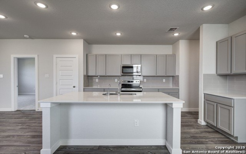 4746 Sahara Vlys, San Antonio, TX 78222, 4 Bedrooms Bedrooms, ,2 BathroomsBathrooms,Residential,For Sale,4746 Sahara Vlys,1825128