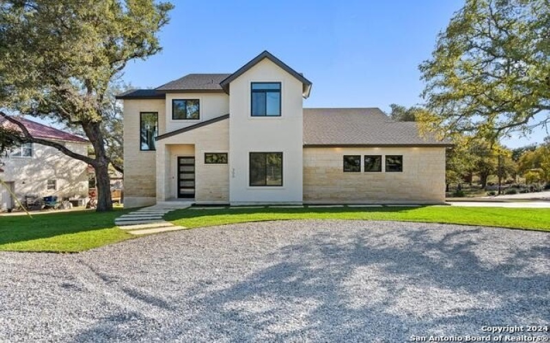 300 Deer Dr., Sunrise Beach, TX 78643, 5 Bedrooms Bedrooms, ,5 BathroomsBathrooms,Residential,For Sale,300 Deer Dr.,1825228