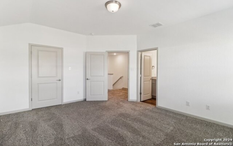 7604 Magnolia Village, San Antonio, TX 78252, ,5 BathroomsBathrooms,Residential Multi Family,For Sale,7604 Magnolia Village,1825700