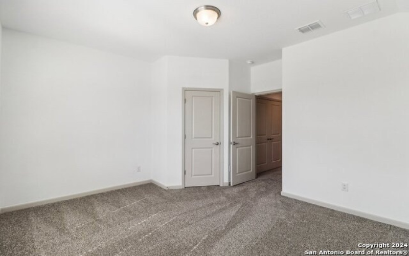 7604 Magnolia Village, San Antonio, TX 78252, ,5 BathroomsBathrooms,Residential Multi Family,For Sale,7604 Magnolia Village,1825700