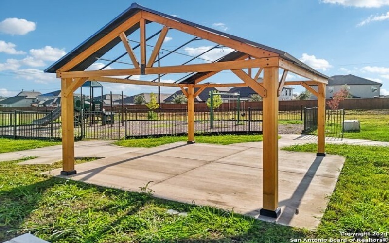 7604 Magnolia Village, San Antonio, TX 78252, ,5 BathroomsBathrooms,Residential Multi Family,For Sale,7604 Magnolia Village,1825700