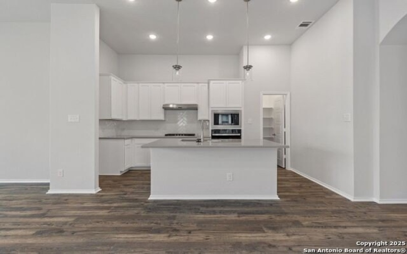 12518 Carrick Drive, San Antonio, TX 78254, 3 Bedrooms Bedrooms, ,2 BathroomsBathrooms,Residential,For Sale,12518 Carrick Drive,1826364