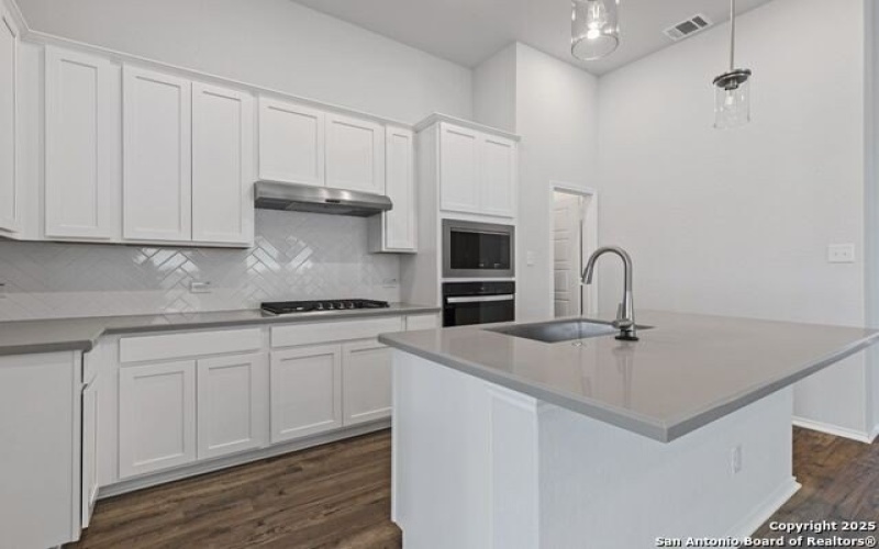 12518 Carrick Drive, San Antonio, TX 78254, 3 Bedrooms Bedrooms, ,2 BathroomsBathrooms,Residential,For Sale,12518 Carrick Drive,1826364