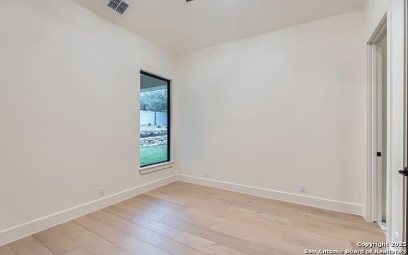7026 Bluff Run, San Antonio, TX 78257, 4 Habitaciones Habitaciones , ,5 BañosBaños,Residential,En Venta,7026 Bluff Run,1826589