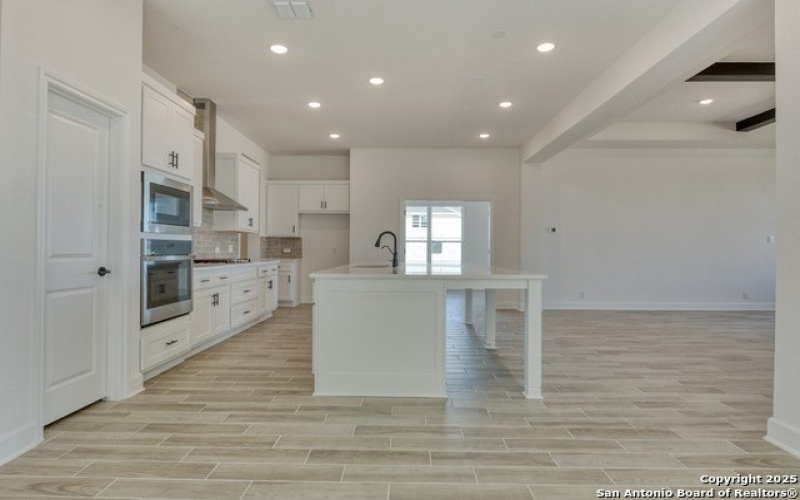 174 Katie Court, Castroville, TX 78253, 4 Habitaciones Habitaciones , ,3 BañosBaños,Residential,En Venta,174 Katie Court,1826950