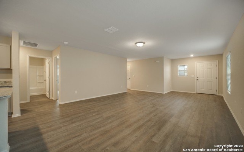 255 Bailey Bluff, San Antonio, TX 78245, 3 Bedrooms Bedrooms, ,2 BathroomsBathrooms,Residential,For Sale,255 Bailey Bluff,1836744