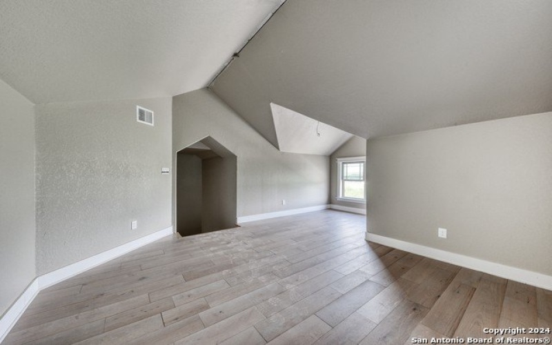 956 Horseshoe Falls, Bandera, TX 78003, 3 Bedrooms Bedrooms, ,3 BathroomsBathrooms,Residential,For Sale,956 Horseshoe Falls,1837010