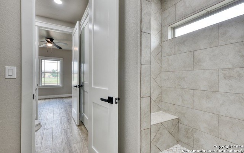 956 Horseshoe Falls, Bandera, TX 78003, 3 Bedrooms Bedrooms, ,3 BathroomsBathrooms,Residential,For Sale,956 Horseshoe Falls,1837010