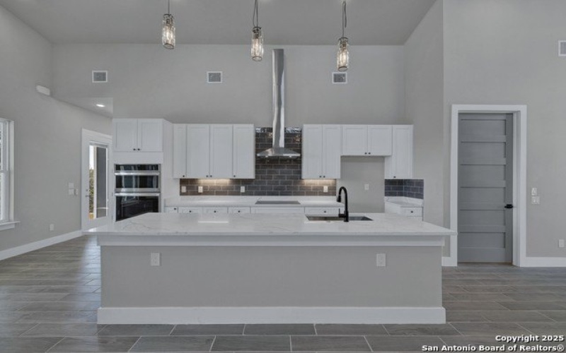 307 LORNE RD, Canyon Lake, TX 78133, 4 Habitaciones Habitaciones , ,3 BañosBaños,Residential,En Venta,307 LORNE RD,1837210
