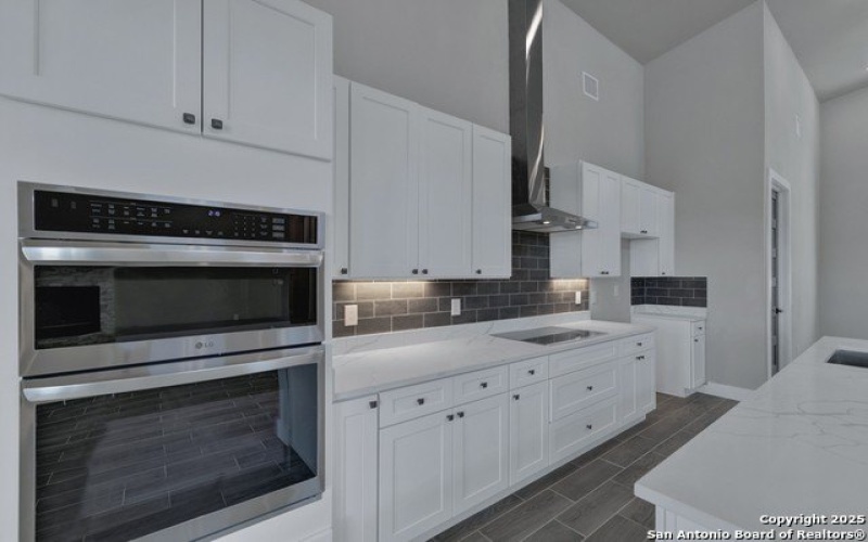307 LORNE RD, Canyon Lake, TX 78133, 4 Habitaciones Habitaciones , ,3 BañosBaños,Residential,En Venta,307 LORNE RD,1837210