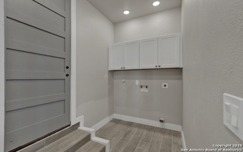 307 LORNE RD, Canyon Lake, TX 78133, 4 Habitaciones Habitaciones , ,3 BañosBaños,Residential,En Venta,307 LORNE RD,1837210
