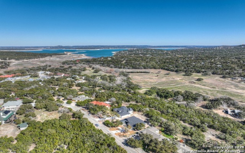 307 LORNE RD, Canyon Lake, TX 78133, 4 Habitaciones Habitaciones , ,3 BañosBaños,Residential,En Venta,307 LORNE RD,1837210
