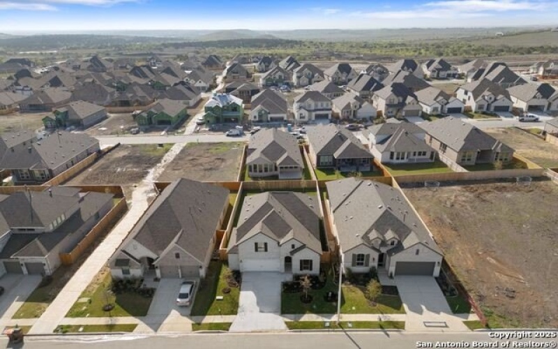 5724 Emmett Street, New Braunfels, TX 78130, 4 Habitaciones Habitaciones , ,3 BañosBaños,Residential,En Venta,5724 Emmett Street,1837448