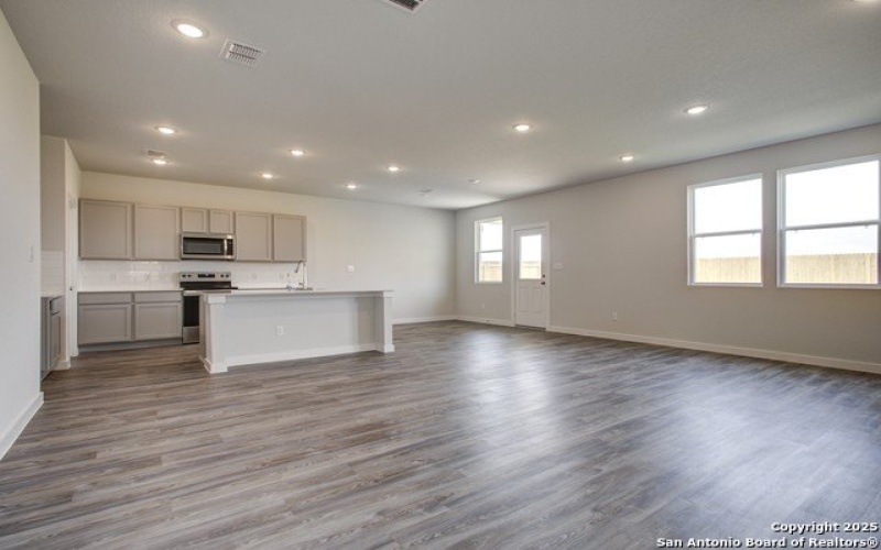 4747 Sahara Vlys, San Antonio, TX 78222, 4 Bedrooms Bedrooms, ,3 BathroomsBathrooms,Residential,For Sale,4747 Sahara Vlys,1837911