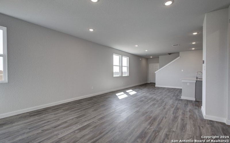 9958 Forestier Grn, San Antonio, TX 78221, 4 Habitaciones Habitaciones , ,2 BañosBaños,Residential,En Venta,9958 Forestier Grn,1837912