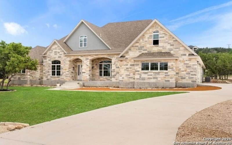 120 MYSTIC SHORES BLVD, Spring Branch, TX 78070, 4 Bedrooms Bedrooms, ,5 BathroomsBathrooms,Residential,For Sale,120 MYSTIC SHORES BLVD,1838680