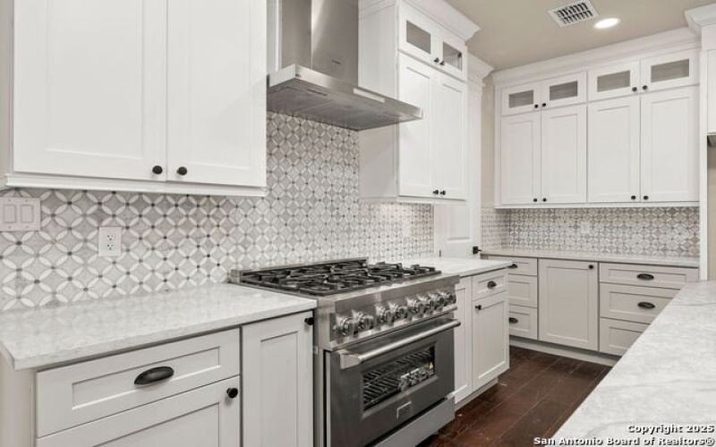 120 MYSTIC SHORES BLVD, Spring Branch, TX 78070, 4 Bedrooms Bedrooms, ,5 BathroomsBathrooms,Residential,For Sale,120 MYSTIC SHORES BLVD,1838680