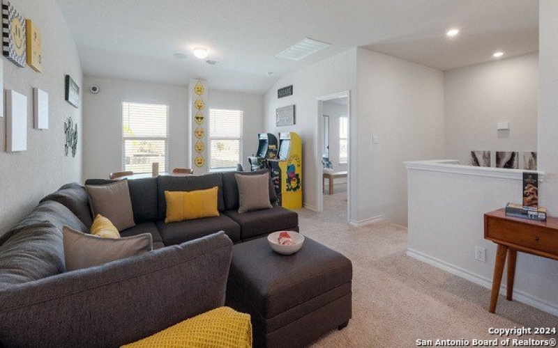 146 Crowned Crane, San Antonio, TX 78253, 5 Habitaciones Habitaciones , ,2 BañosBaños,Residential,En Venta,146 Crowned Crane,1839010